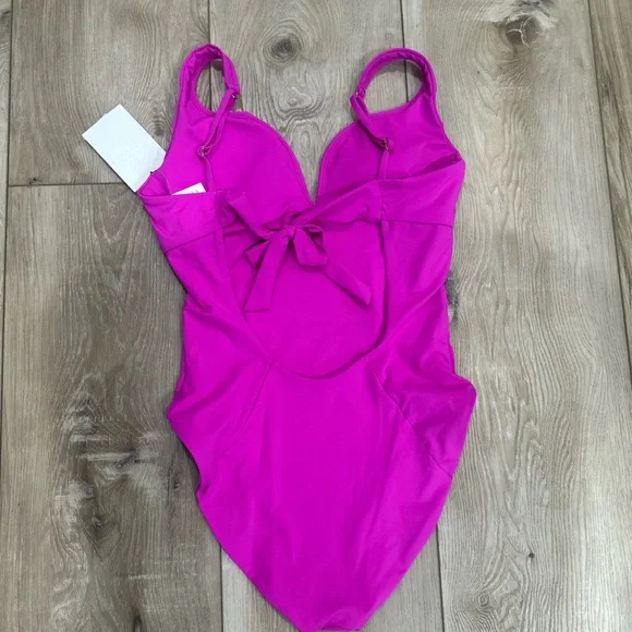 🆕 BECCA® by Rebecca Virtue Color Code V Wire One Piece Swimsuit - Picture 7 of 7